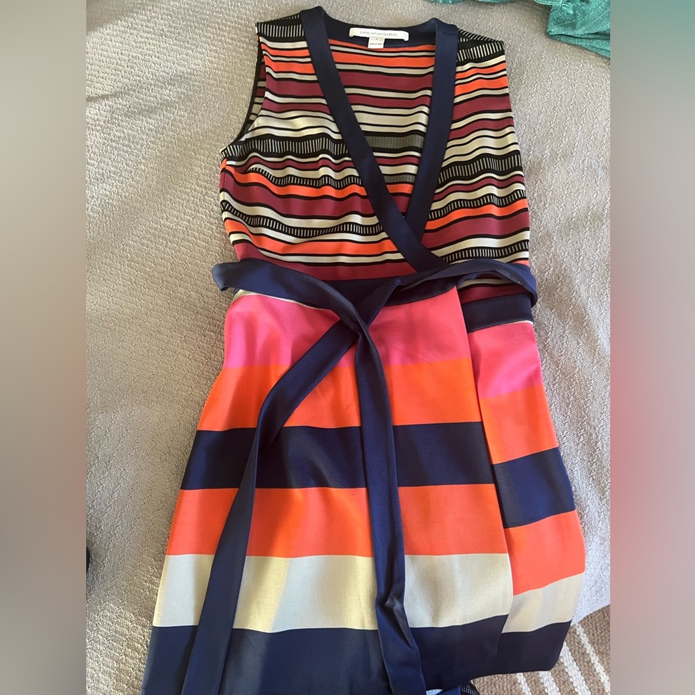 Diane Von Furstenberg mini wrap dress 2010